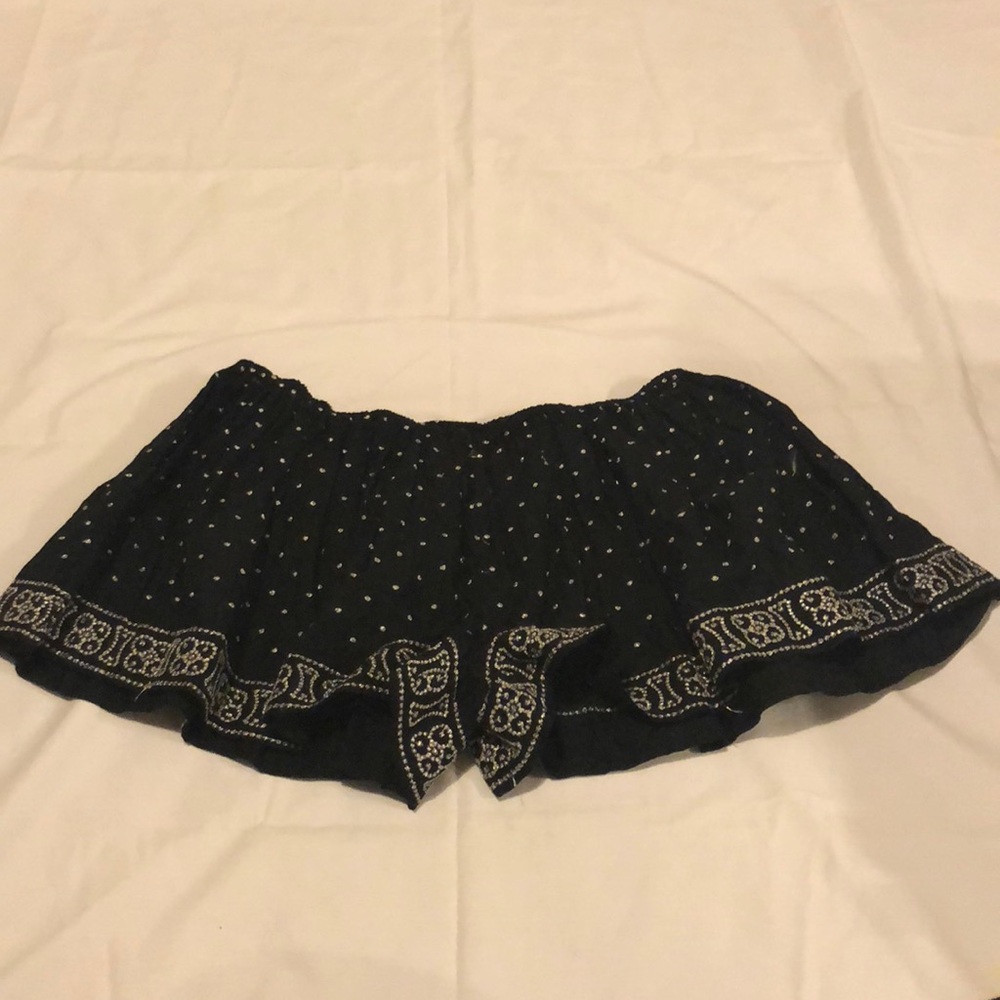 Flowy shorts